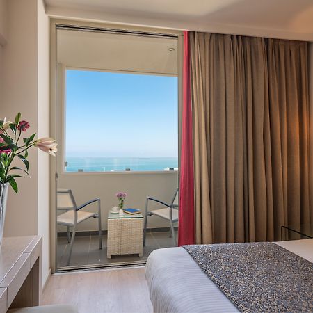 Kriti Beach Hotel Ретимно Екстериор снимка