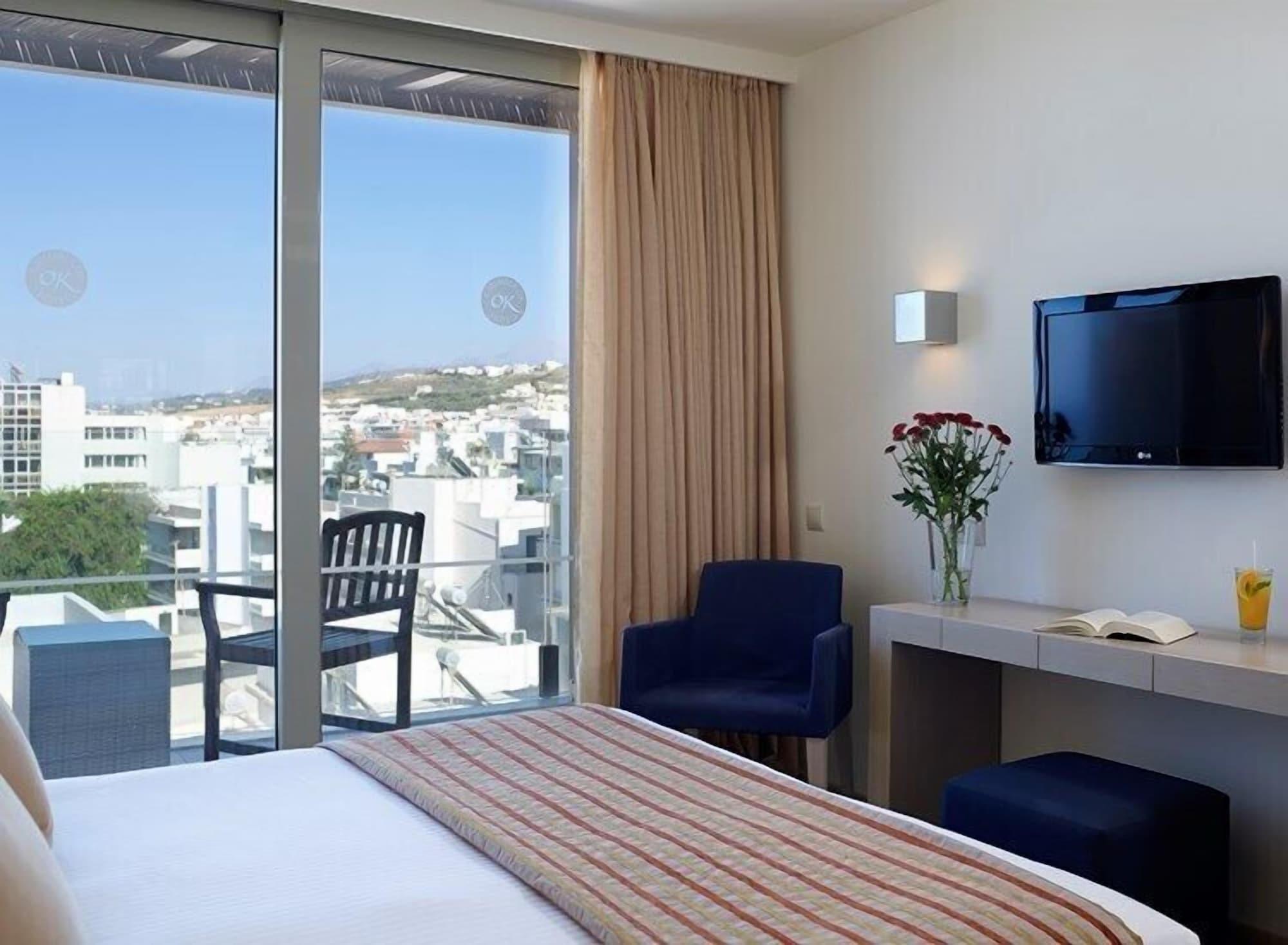 Kriti Beach Hotel Ретимно Екстериор снимка