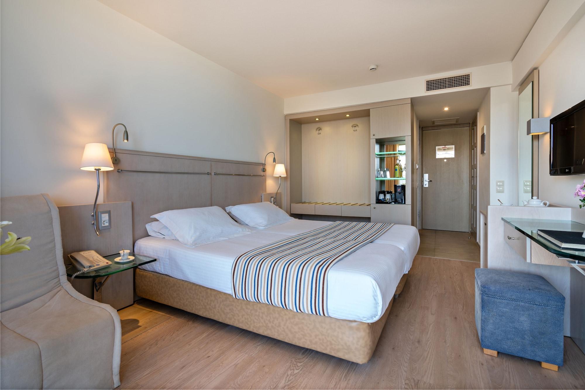 Kriti Beach Hotel Ретимно Екстериор снимка