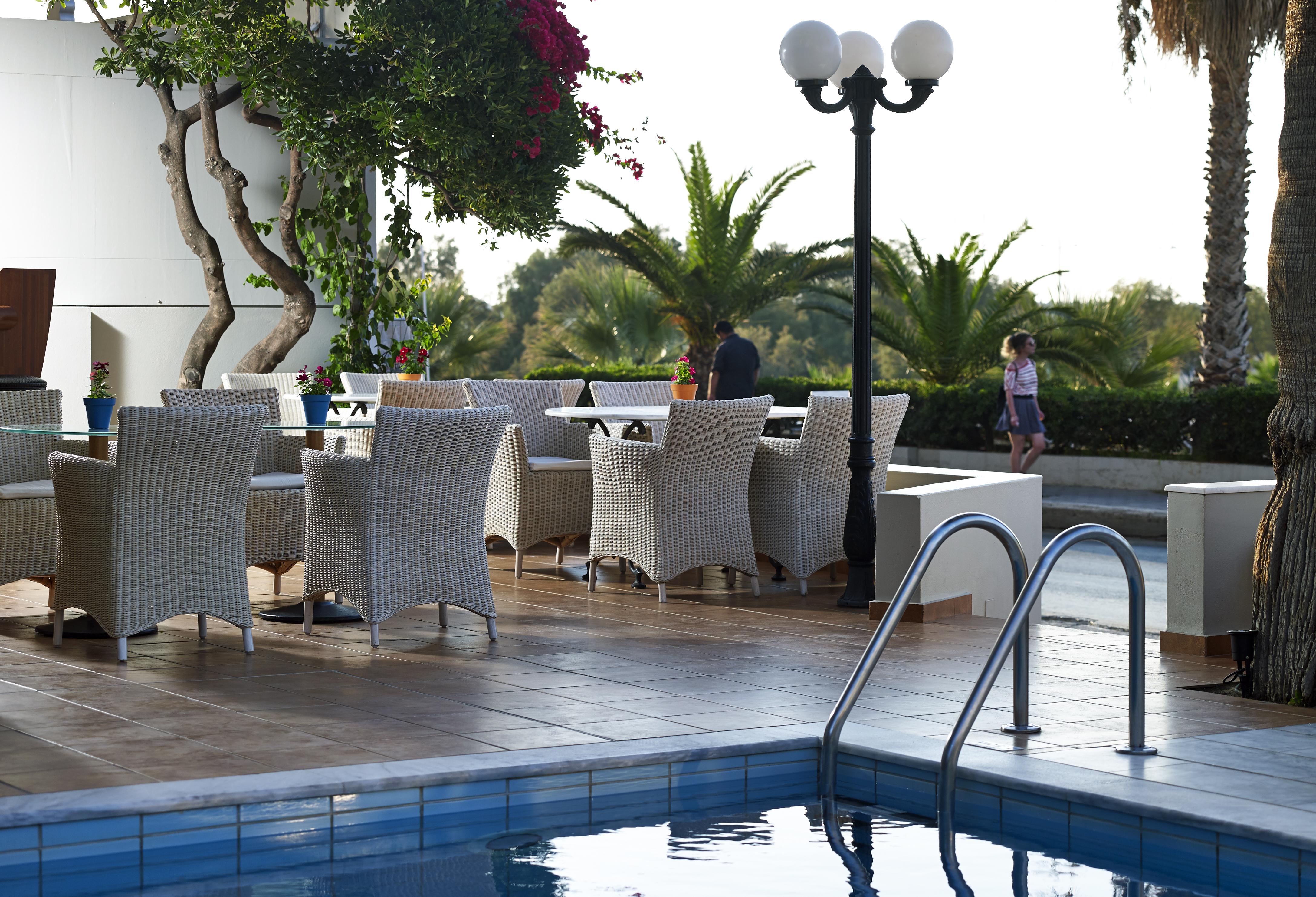 Kriti Beach Hotel Ретимно Екстериор снимка