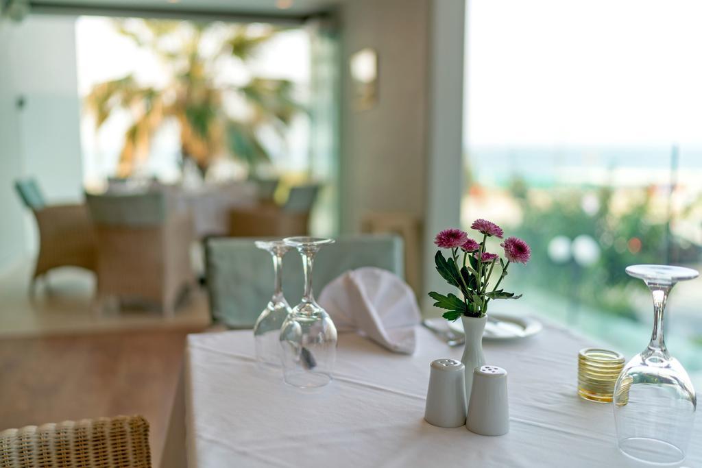 Kriti Beach Hotel Ретимно Екстериор снимка